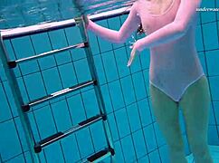 Liza Bubarek Hot Underwater Mermaid In Bikini Pool