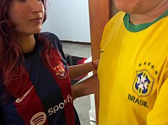 Wow, my friend pays a bet with his blindfolded girlfriend’s body!