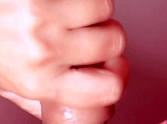 Blonde teen 18+ reveals parents will be out of town for close-up encounter