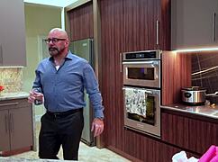 Skylar Vox Meets Parents on Thanksgiving