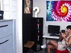 Stepdad takes hole-pay from Rob Quin and Miguel Reyes in raw bareback muscle action. They go hard!