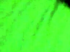 Putita Venezolana De La Av Andres Bello En Caracas