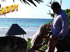 Me Cogí A La Novia De Mi Amigo En La Playa