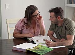 Tutor Says I Would Do Anything To Get This Job S12 E9