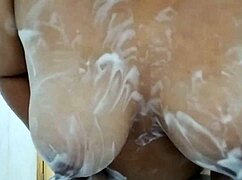 i love giving curvy filipinas a wet boob massage in bubble bath.