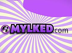 Milf Teal Conrad milks with a skilled handjob