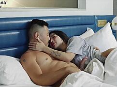 कोरियन हॉटी एल ली चाइनीज कॉक को फिर से क्रेव करती है