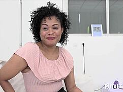 Naomi Rivas' first experience with Torbe in bedroom. Putalocura