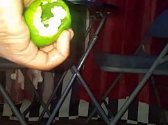 Plantain versus poivron, I get wet and cum