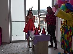 i messd up fuckin birthday girl at her dads place