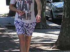 Straight Dudes Dive into Gay Sex for Quick Cash