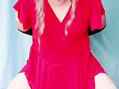 ब्लू ड्रेस क्रॉसड्रेसर बड़ी गांड सेक्सी स्टाइल में दिखाती