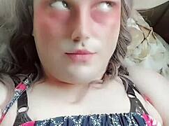 ब्लू ड्रेस क्रॉसड्रेसर बड़ी गांड सेक्सी स्टाइल में दिखाती