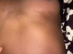 स्टेपसिस्टर को चुदाई सिखाता, नेचुरल टिट्स चूत में मिशनरी से