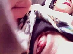 Descontando A Raiva Da Empresa De Ônibus Se Masturbando Gostoso Veja Mais Em Xv Red