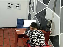 he didn't expect company but his stepsister had wilder plans than just chatting, oh boy!