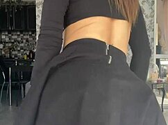 hey, ellie leen has a fit girl orgasm from masturbation with toys