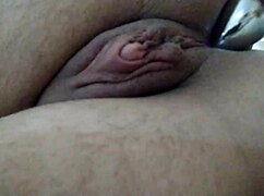 Playing With That Anal Plug 😏