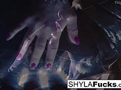 sexy shyla stylezs enjoys a smoking fetish session