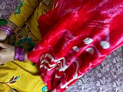 देसी विलेजर भाभी बिग ऐस और स्क्वर्टिंग के साथ हार्ड फक होती है