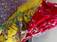 देसी विलेजर भाभी बिग ऐस और स्क्वर्टिंग के साथ हार्ड फक होती है