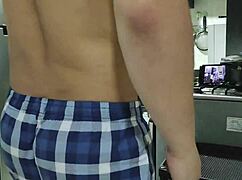 Hoje Ele Quase Que Não Deixa Tirar A Roupa