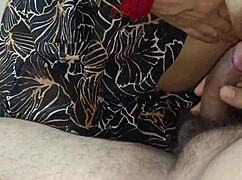 Check out this Indian desi bhabhi giving a hot blowjob with cumshot!