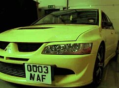 hey, lucy belle and stacey saran messin’ around in the bathroom! 😜