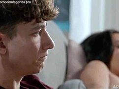 roommates masturbating करते हैं और hot sex में end होते हैं?