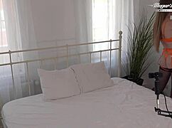 Alice Maze gets anal creampie in behind-the-scenes quickie