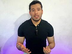 My Canadian father-in-law fucks my ass bareback with his 20cm cock in the USA pool?