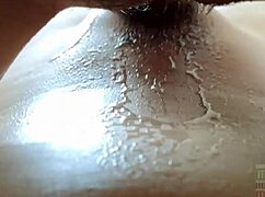 She's so hot, can't hold back, squirt and creampie explode!