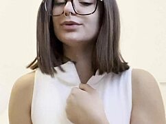 Free Tit Showdown Teaser with Slut Stepsister’s Tight Wet Pussy in First-Time European Action