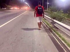 Esposa Followed and Gives In to Her Secret Admirer