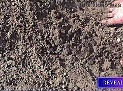 Hey, check out this barefoot milf bathing fantasy with sexy toe-sucking