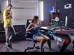 I banged the gamer girl after freezing time