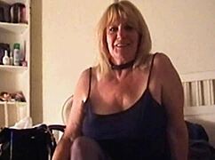 brandi sucks a roomful of cock?