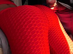 I couldn't believe she gave me a massage with a cum load inside her dripping pussy!