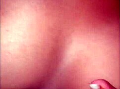 Hot desi girl अपनी sexy body explore करती है homemade first-time video में amateurs bent over