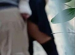 puta caliente recibe leche y nalgadas creampie al aire libre