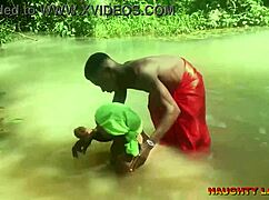 i cant believe this ebony wife fucks her pastor durin water baptism, so hot