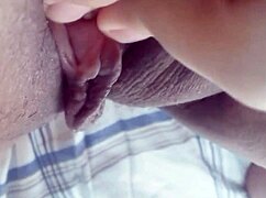 gilf sexy vanessa in homemade lingerie with big tits and ass