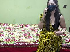 पाकिस्तानी हॉट आंटी लवर को बुलाती है कि लंड को गांड में डीप ले, हिंदी ऑडियो