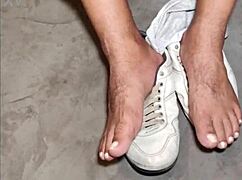 does this hairy bear love feet?