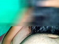 लातीना ब्रूनेट स्टेपफादर की तारीफ करती है