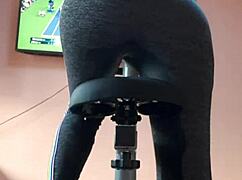 I Didn't Interrupt My Workout And Peed My Gym Pants