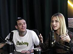 Uma Vez Ele Fez Um Atendimento Para Um Homem Falou Do Jogo Do Tigrinho E O Orgulho Que Seu Pau Sentia - Yasmin Pariz Sheer Red!