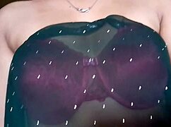 you watch this chubby brunette fingering her chut?