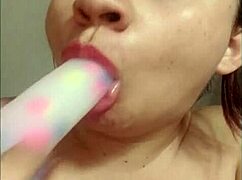 Colombian Girl Teaches Cock Sucking