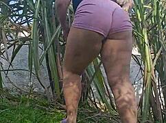 i love flashing my big ass and getting penetrated deeply